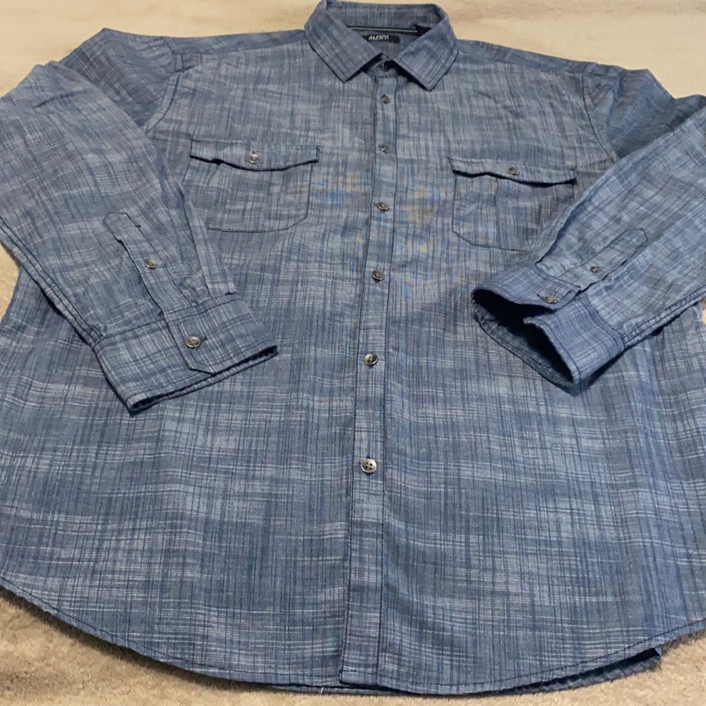 Men’s Alfani button down